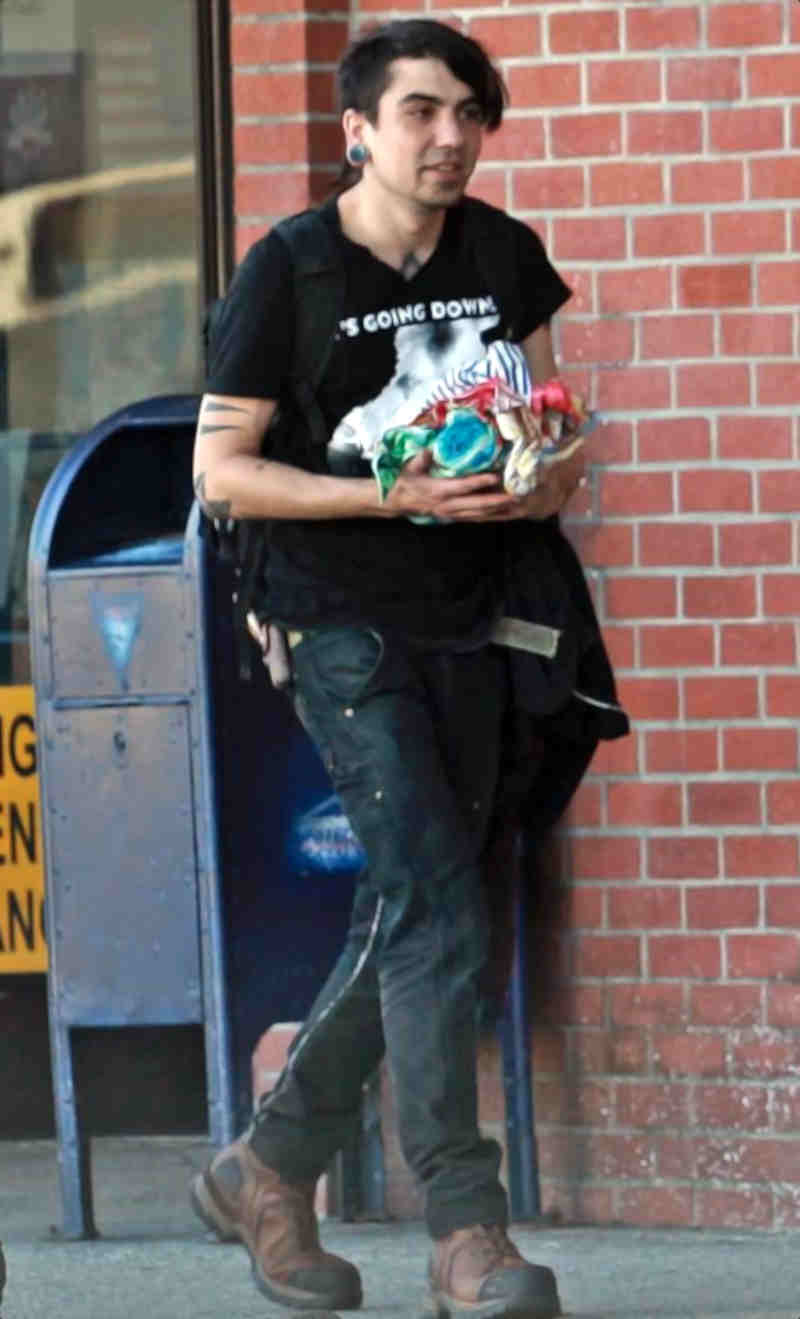 Jennifer fratello Alex Aniston